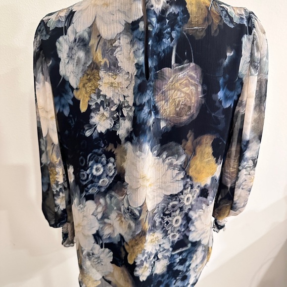 Amanda Uprichard Blue Floral Blouse Ruffle Size medium Revolve - Picture 7 of 8